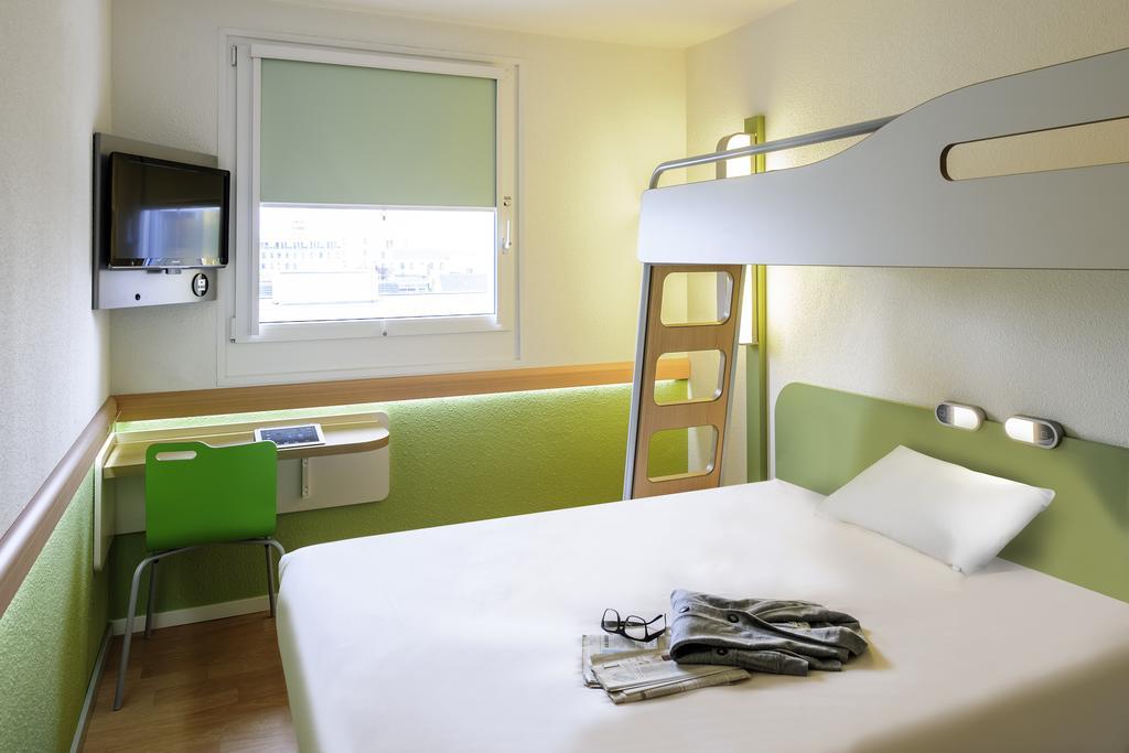 Ibis Budget Basel City Room photo